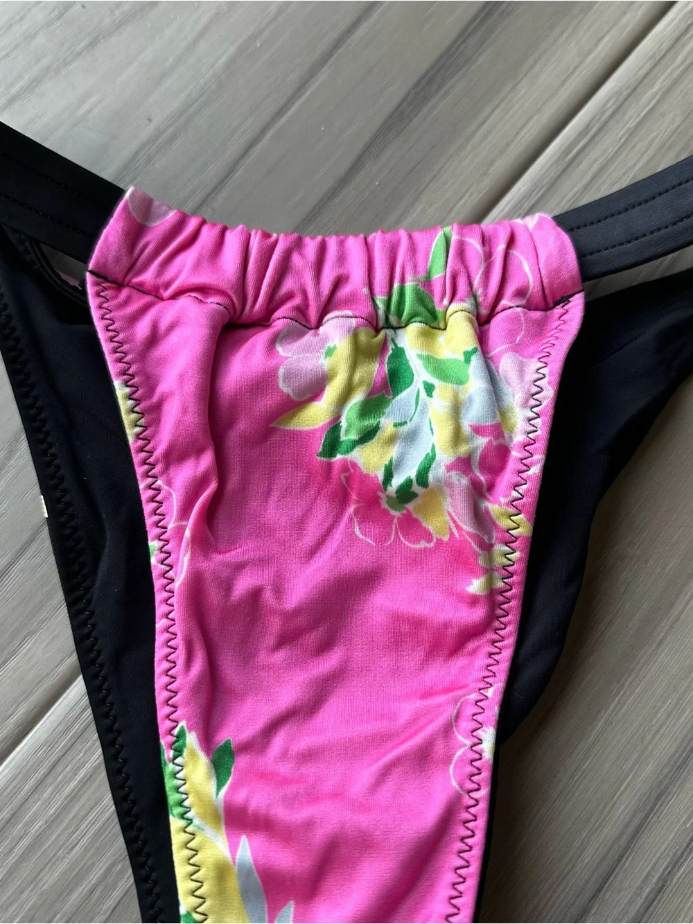 Frankies Bikinis frankie’s bikinis